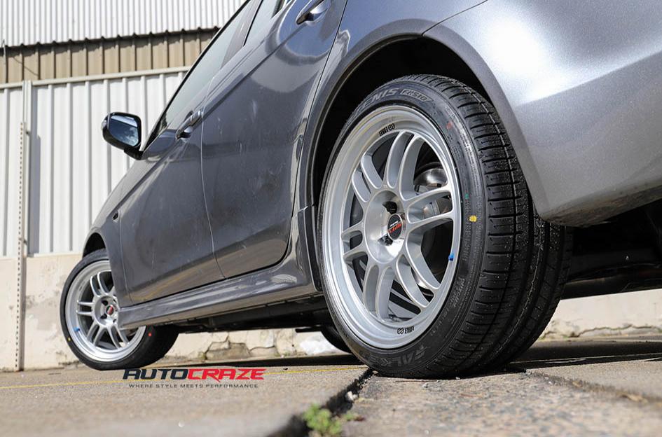 MITSUBISHI LANCER RPF1 SILVER